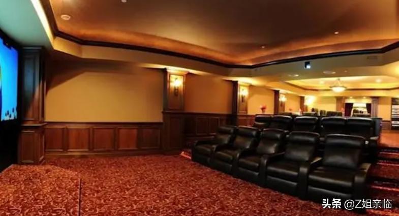 李云迪嫖娼被举报,明星再小心,还是躲不过神秘的朝阳群众