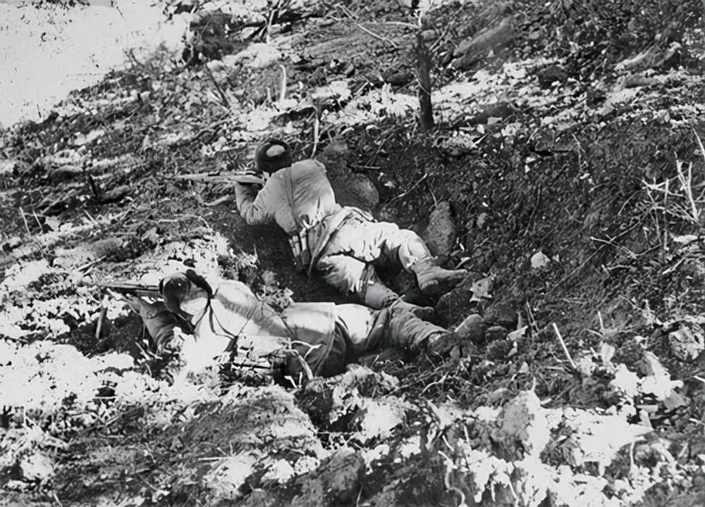 每秒100炮弹,每秒200发的炮弹