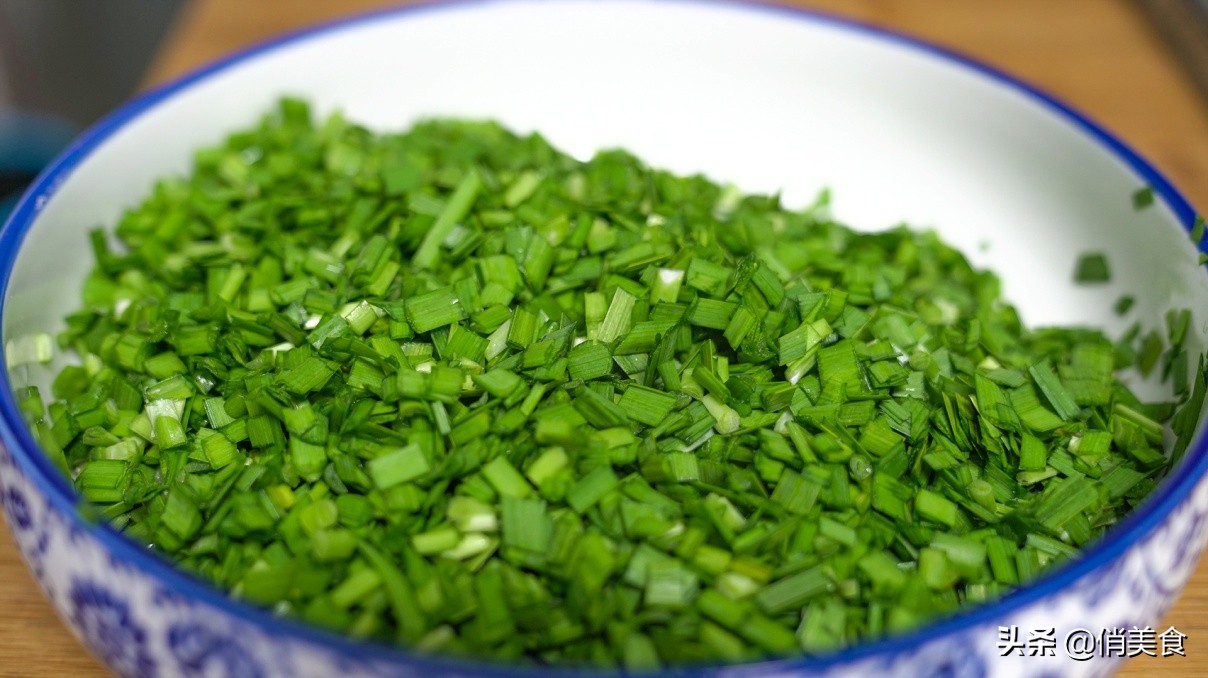 水煎包最漂亮的做法,水煎包的正确做法金黄香脆不粘锅