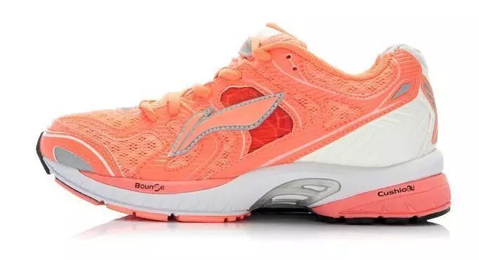 李宁烈骏6和绝影essential哪个好,李宁烈骏7pro和绝影2.0哪个好