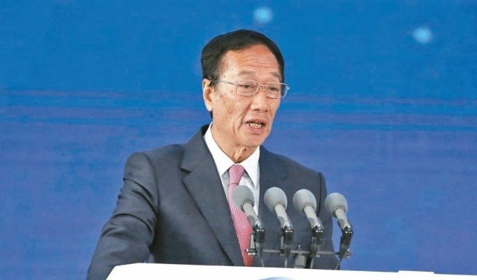 富士康最新回应裁员计划,富士康转型人工智能