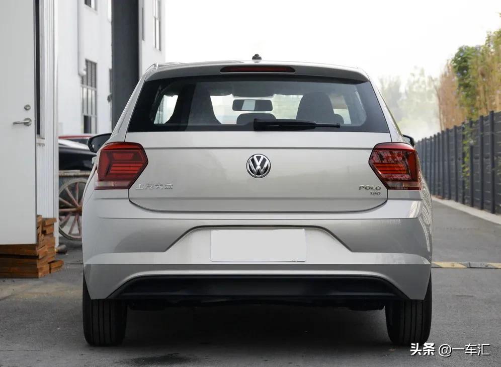 2011年的朗逸和polo选哪个,大众polo和朗逸1.5自吸哪个平台好