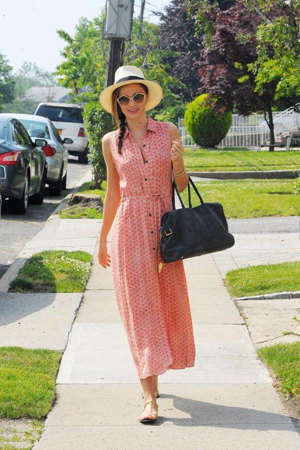 女生腿弯适合穿什么,女生腿弯穿什么裤子