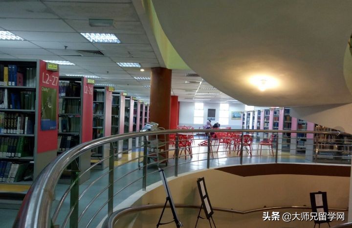 别怪我没提醒你，千万别来英迪大学!