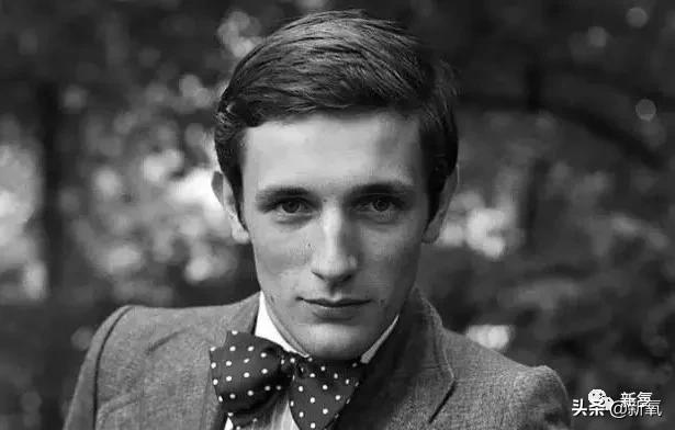 时尚界第一美男子伊夫圣罗兰,法国潮流品牌男士