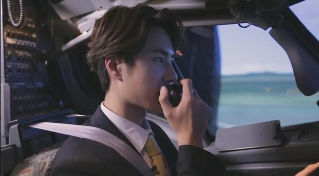 男明星有多少个王一博,明星们眼中的王一博