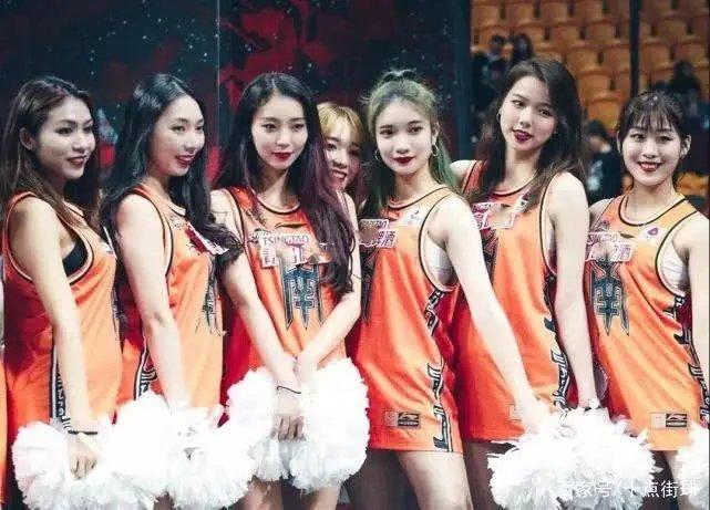 黄逸辉广东宏远啦啦队,cba广东啦啦队黄逸辉视频