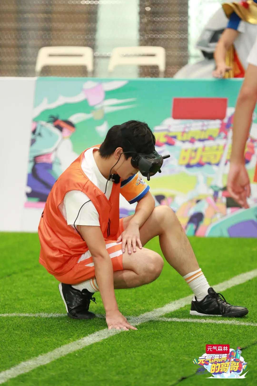 虞书欣遭王耀庆嫌弃,吐槽虞书欣黄明昊