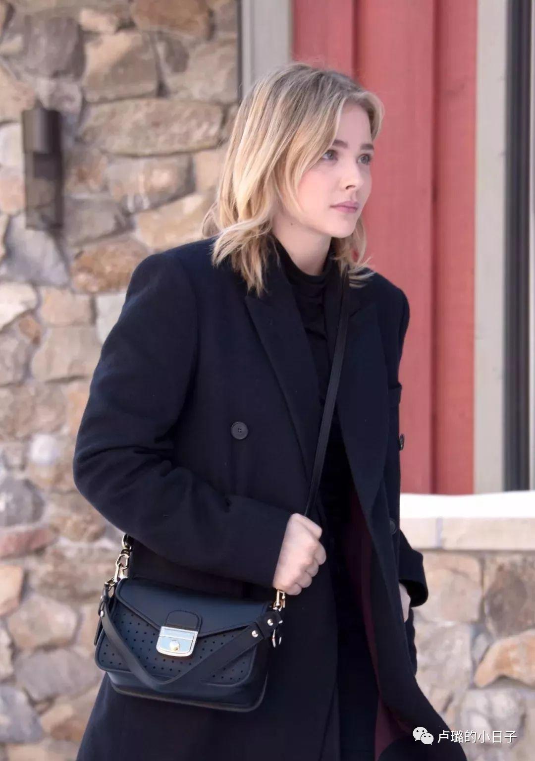 最有权势的德国总理天天背的千元包，这个法国的品牌到底多好用