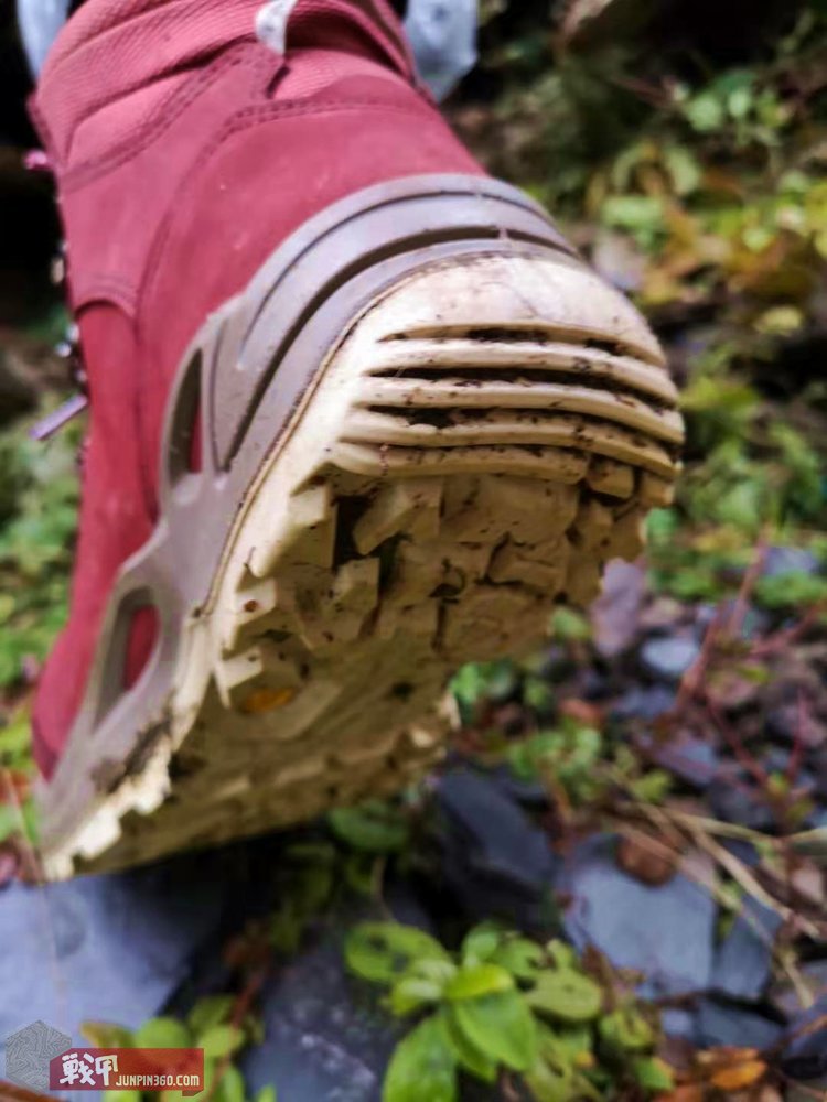 lowarenegade测评,lowa逆行者户外鞋评价