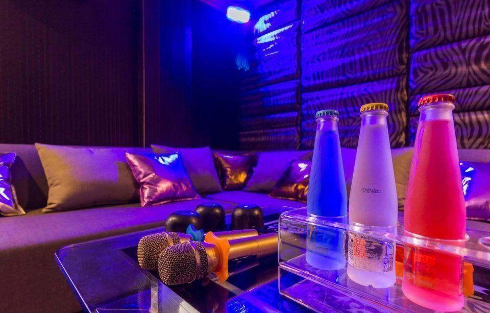 在ktv上班为啥攒不到钱,在ktv上班真的很挣钱吗