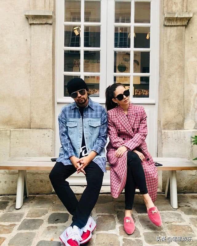 小小周正脸首次曝光：五官和周杰伦很像，嘴巴更接近昆凌一些