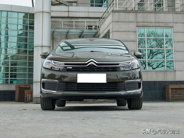 雪铁龙c4l当年卖多少钱,法系车雪铁龙世嘉与c4l