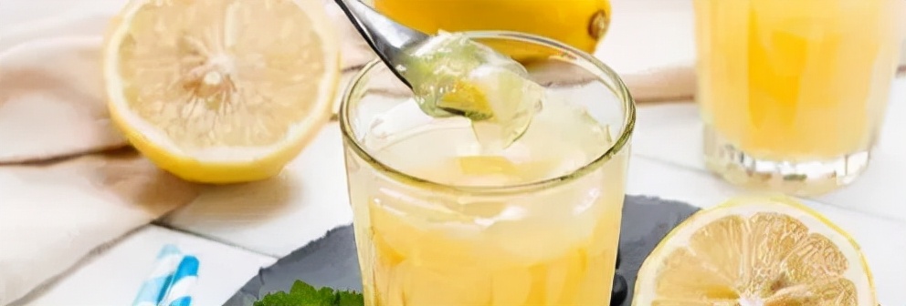 秋季润肺止咳养生茶,夏天喝什么养生茶润肺效果最好呢