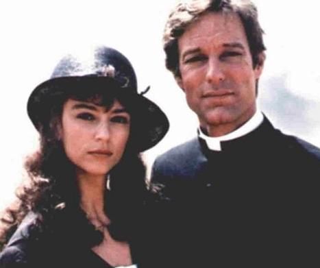 《荆棘鸟》什么样的女人，一生都逃不过被爱情“捉弄”的宿命？