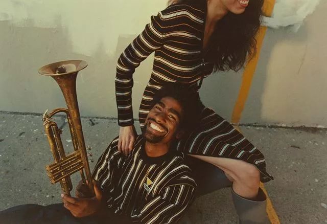 日本潮人穿解放鞋,日本潮人冬季穿搭