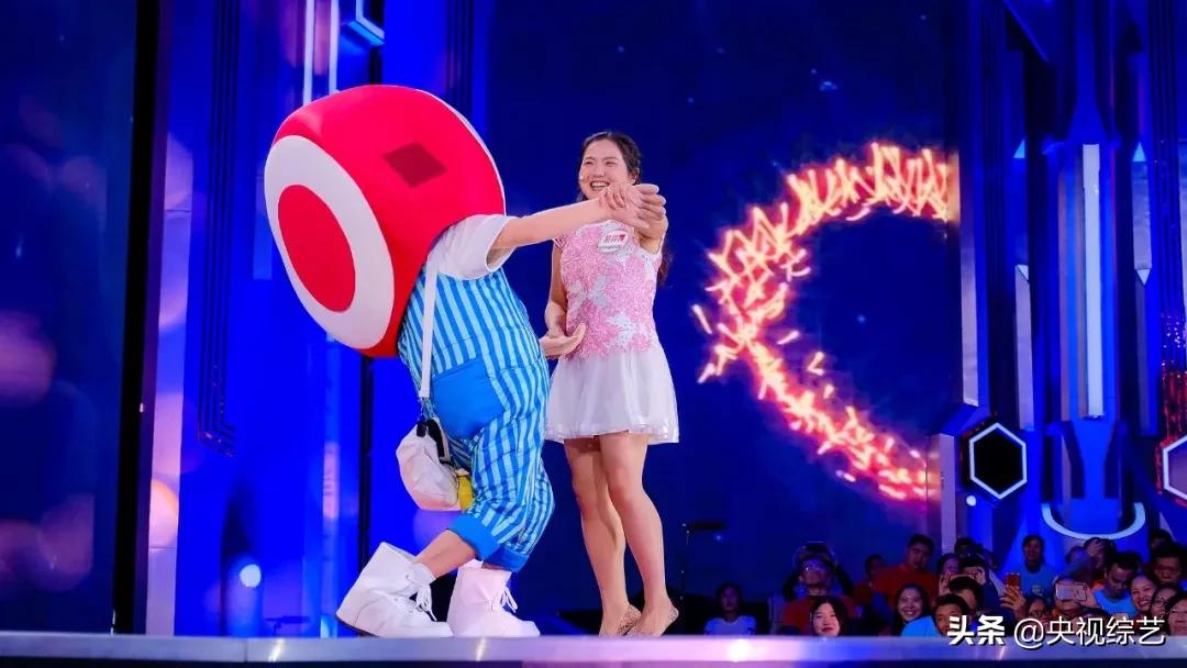 超美维吾尔族姑娘,高颜值新疆姑娘