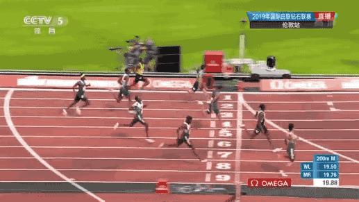 阿迪达斯boost没有踩屎感怎么回事,boost阿迪达斯增高多少