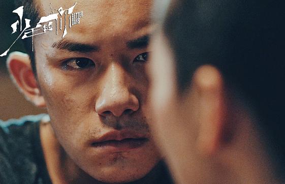 少年的你易烊千玺尾随保护周冬雨,周冬雨演的全部电视剧少年的你