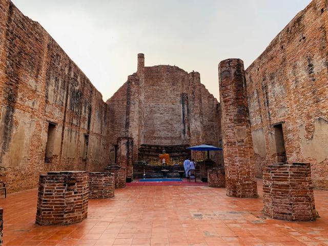 泰国死亡铁路离首都曼谷有多远,泰国死亡铁路在哪里