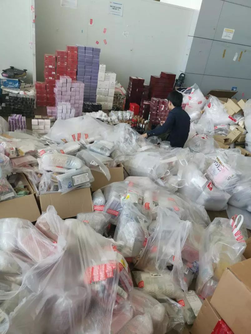 一个普通女孩的美业历程,美妆创业的真实经历