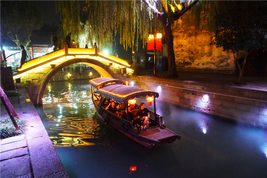 江南6大古镇的南浔拥有七千多年历史，一个湖州市不抵南浔半个镇