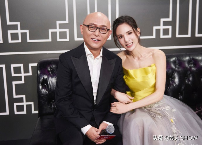 49岁孟非身体告急进医院，主持十年三拒春晚，为啥突然不红了？