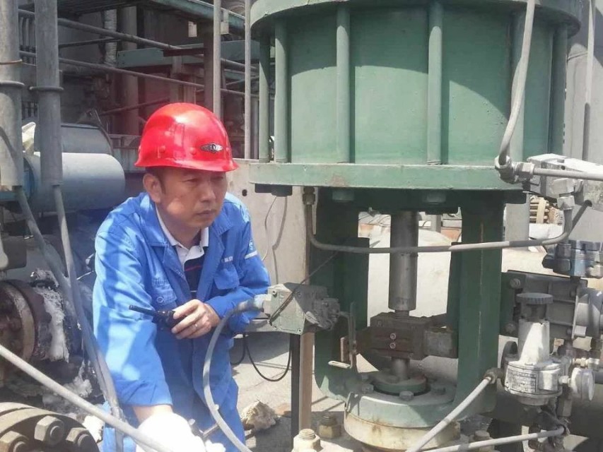 大连大化:他满眼都是活儿！