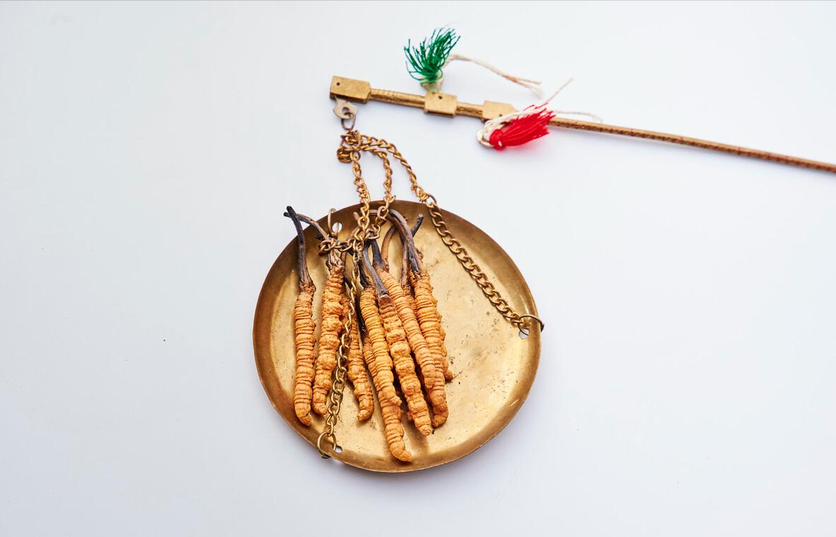 乳腺增生有肿块用热毛巾敷有用吗,40岁男性乳腺增生有肿块怎么消除