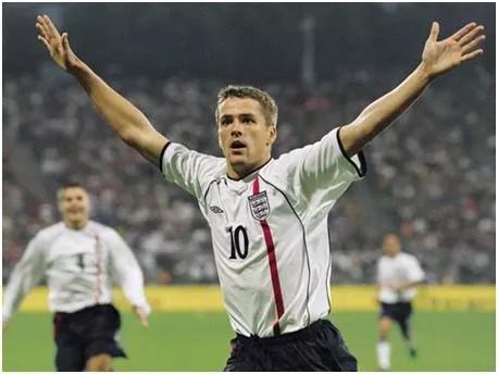 天下足球绝代双骄经典文案,天下足球中的经典文案