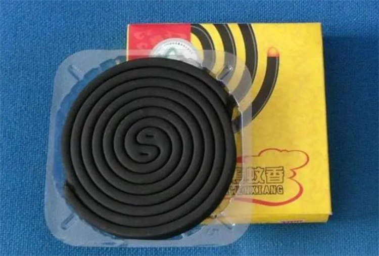 花盆小白虫子怎么消灭,花盆里的小虫子怎么消灭最彻底