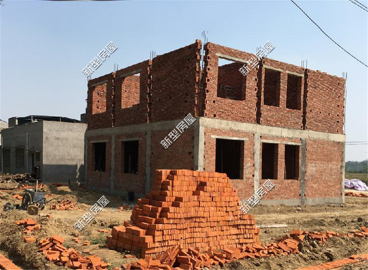 刚砌好的墙全是白霜怎么办,红砖砌墙完后泛白是怎么回事