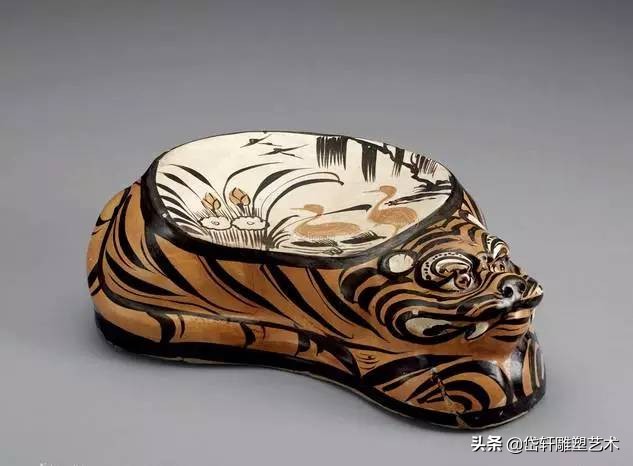 古人睡觉为何爱用瓷枕,为何古人却更喜欢睡瓷枕