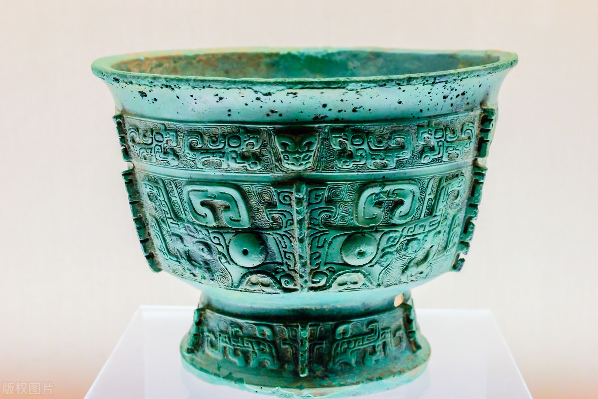 青铜器的铜与现代铜差别,青铜与现在的铜有何区别