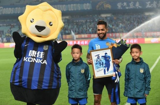 看中超和欧冠的感受,看中超的多还是看五大联赛的多