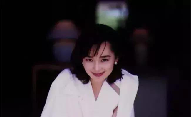 俞飞鸿颧骨抗老,高颧骨俞飞鸿