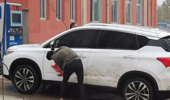 为啥都不喜欢自己洗车,为什么不建议自助洗车