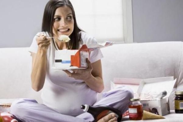 孕期染头发,孕期染头发对胎儿有影响吗