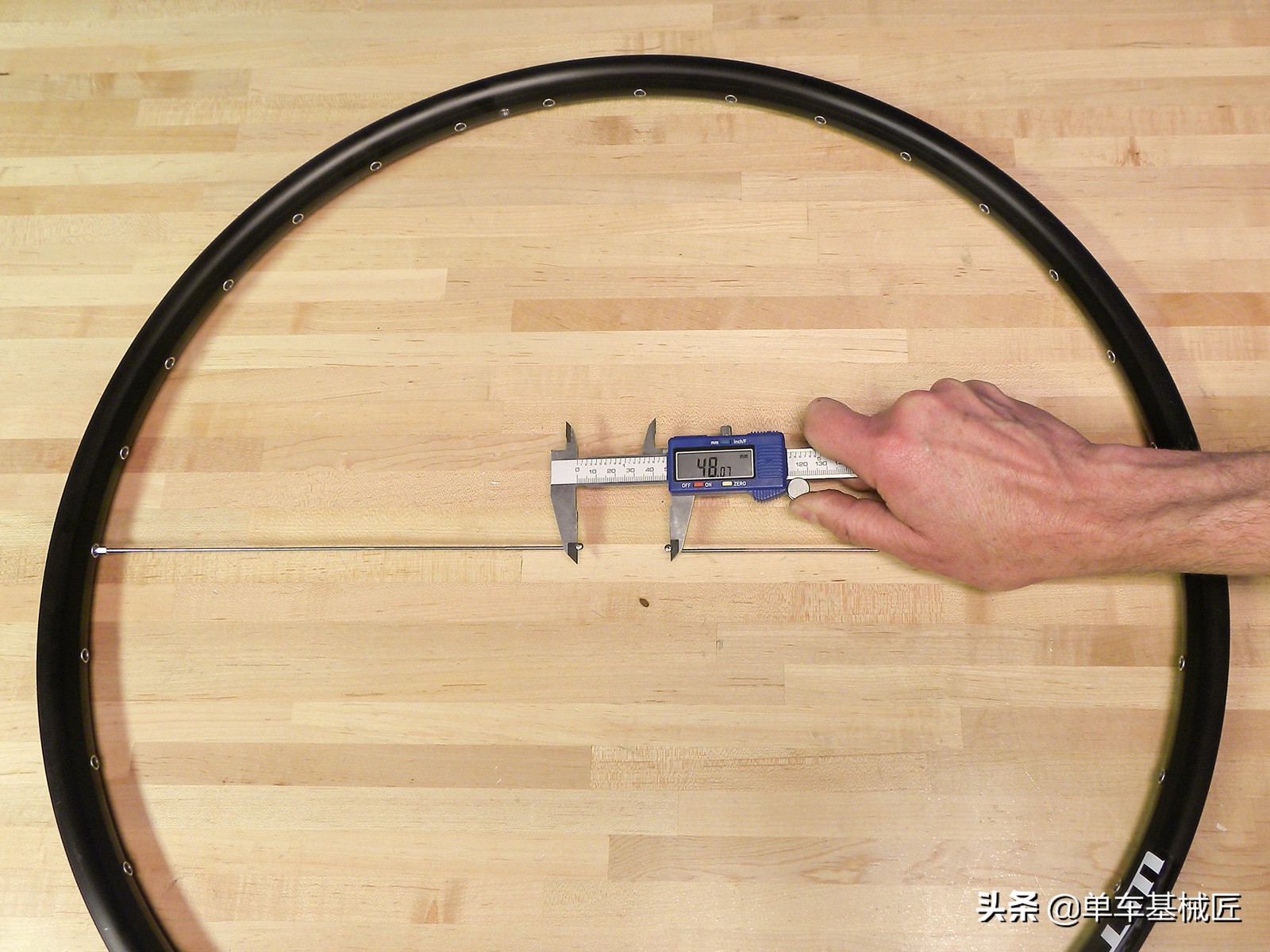单车基械匠：自编轮组如何计算辐条长度和正确测量各相关数据