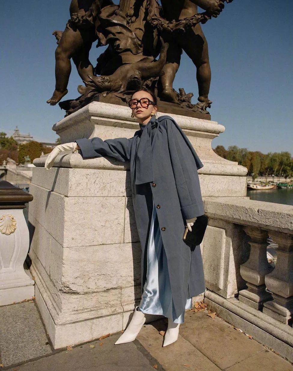 你还在买这么贵的大衣吗,买了件比较贵的大衣有些后悔