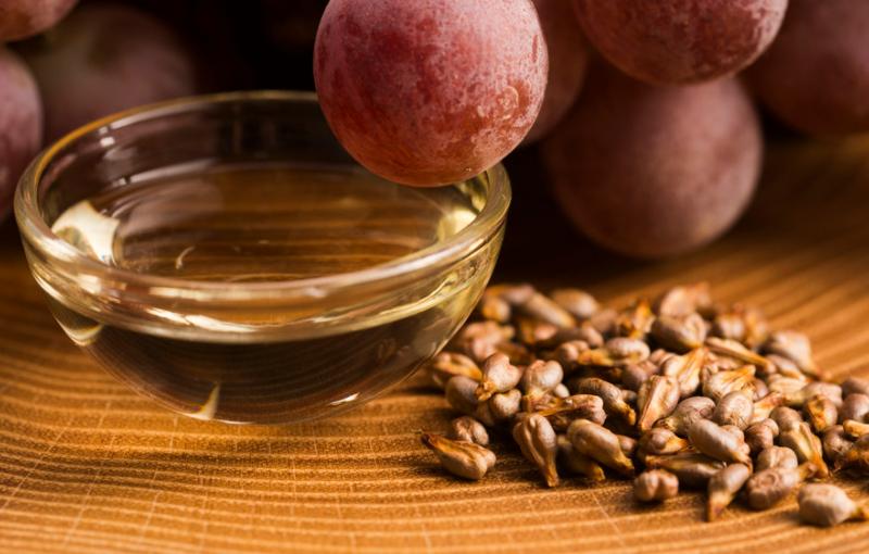 为什么都喜欢用精油,为什么使用精油抗衰老