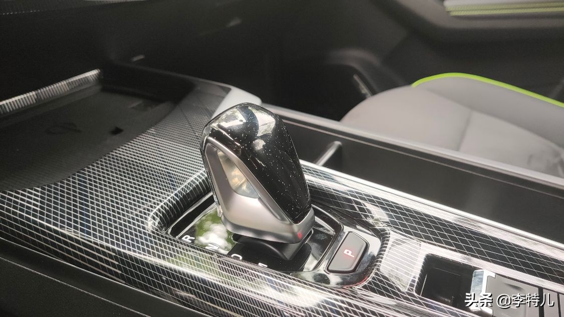 重庆试驾哈弗赤兔，满身智能安全配置7.7秒破百，这车能买吗？