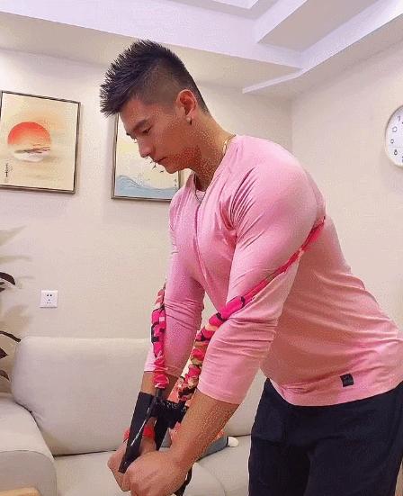 胸部如何按摩才能保持好胸型,45岁女人如何保养胸部