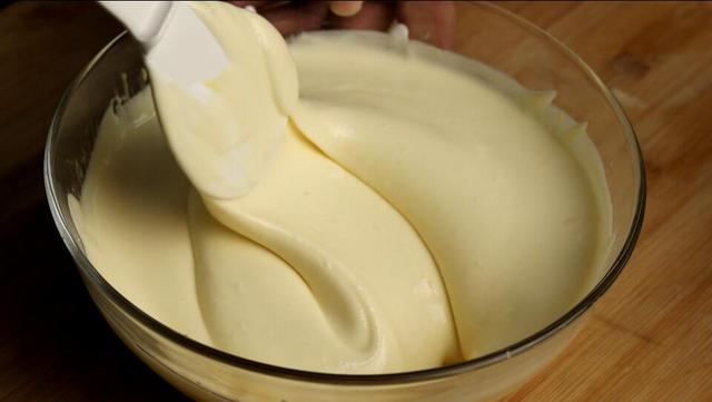 原来用电饭煲做蛋糕这么简单,电饭煲做蛋糕20分钟还是40分钟