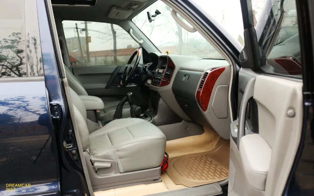 帕杰罗v73玩具,帕杰罗四驱车玩具