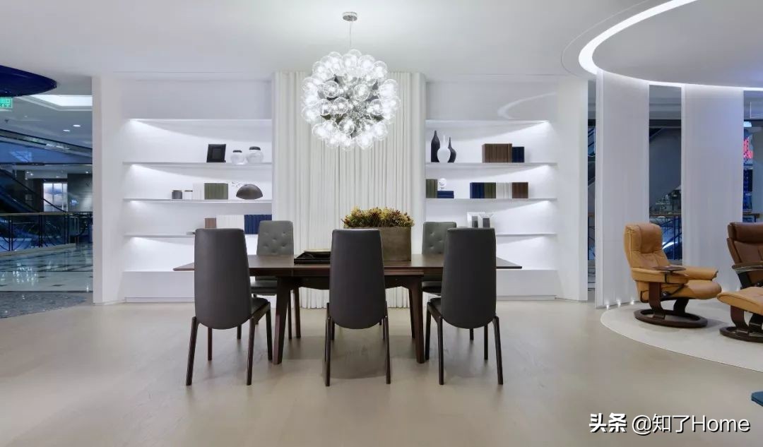 曲美收购挪威ekornes成功了吗,曲美挪威躺和stressless挪威椅