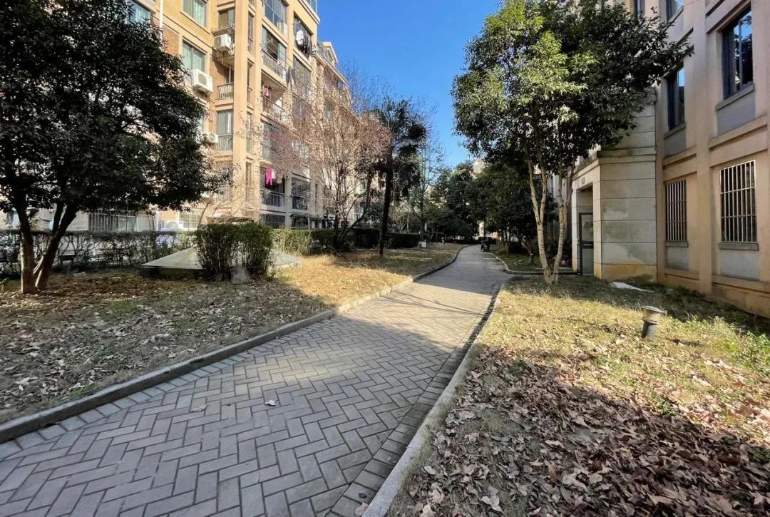 城西刚需纠结之选，闲林南还是良渚北？|房叔说No.152