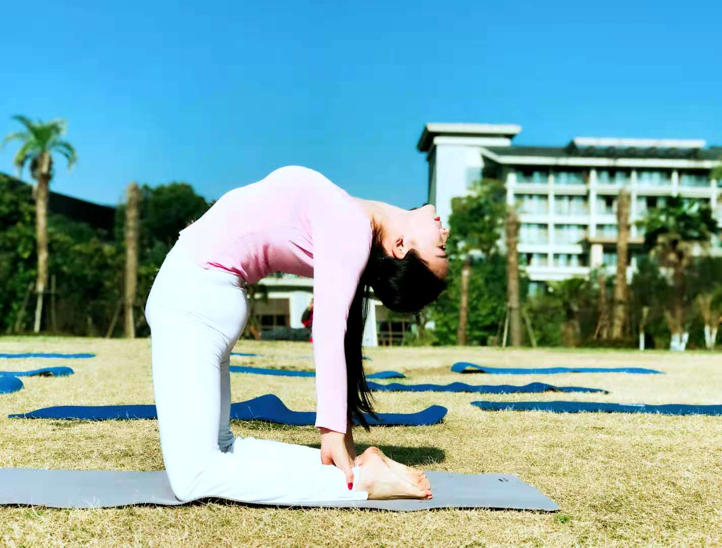 瑜·缘/ 记瑜伽修行者—杨阳