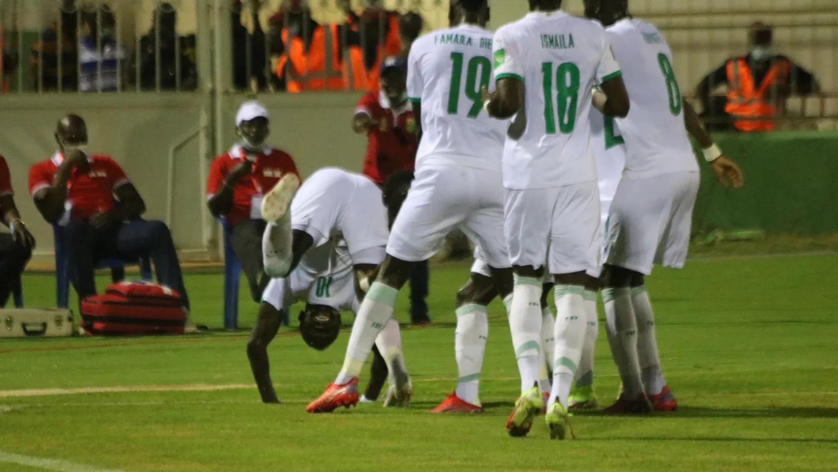 世界杯预选赛非洲区小组赛第四轮综述埃及、喀麦隆、科特迪瓦获胜