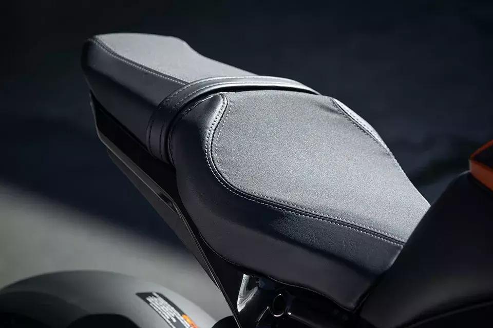 哈雷儿童电动摩托车,哈雷第一辆现代感摩托车